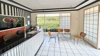 The Kanzi Hotel & Village