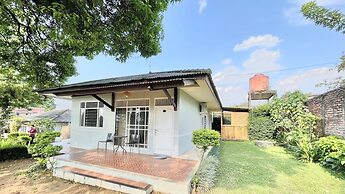 The Kanzi Hotel & Village