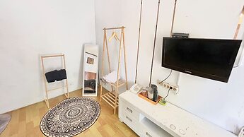 The Kanzi Hotel & Village