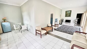 The Kanzi Hotel & Village