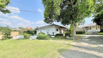 The Kanzi Hotel & Village