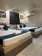 Hotel Vinayak