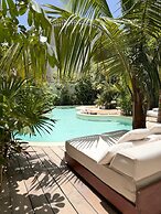 Jungle Chic Suites by Marea