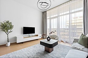 Sillkhaus Yasmine Tower