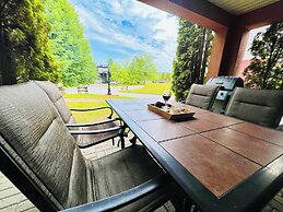 Club Azur Villa Hotelier