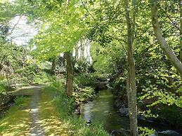Welsh Countryside Retreat - Felin Crewi Cottages