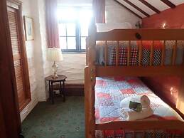 Welsh Countryside Retreat - Felin Crewi Cottages