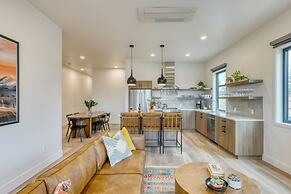 The Aerie Suites by AvantStay – Modern Comfort with Mountain Views