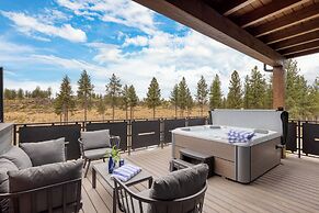 The Aerie Suites by AvantStay – Modern Comfort with Mountain Views