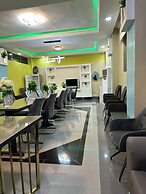 Twin Villa Hotel