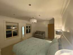 Cloud Nine With Private Hottub - The Last Resort