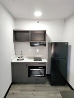 Efficiency Lodge - Forest Park