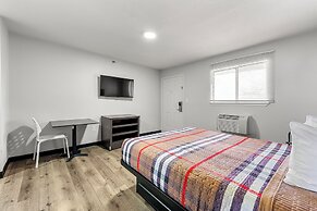 Efficiency Lodge - Forest Park