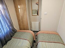 Luxury Chichester Caravan Seaside Retreat
