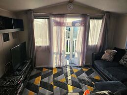 Luxury Chichester Caravan Seaside Retreat