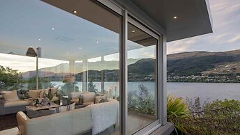 Supreme Lakefront Luxury Villa
