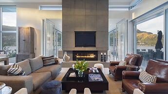 Supreme Lakefront Luxury Villa