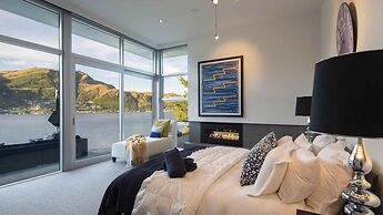 Supreme Lakefront Luxury Villa