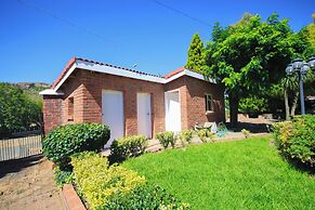 The Advocate Suites Manor