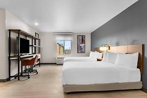 Everhome Suites Cheyenne