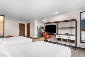 Everhome Suites Cheyenne