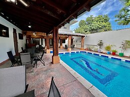 HOTEL VILLAS LAZIEF COLONIA UNIVERSIDAD