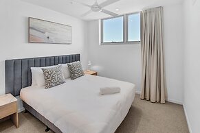 Lowanna Beach Resort by Direct Collective