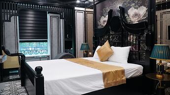 Romeo Villa Hotel HN - by BAY LUXURY