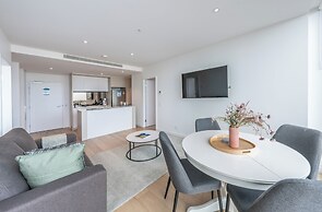 Melbourne Corporate Stays – Docklands Waterfront