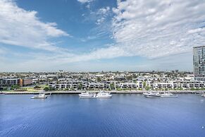 Melbourne Corporate Stays – Docklands Waterfront