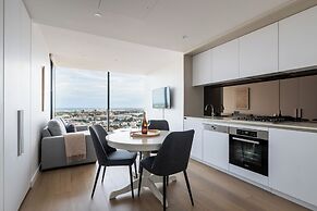 Melbourne Corporate Stays – Docklands Waterfront