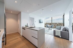 Melbourne Corporate Stays – Docklands Waterfront