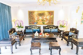 Leo Mansion Luxury Serviced Apartment