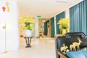 Leo Mansion Luxury Serviced Apartment