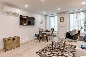 Elegant 1 Bedroom Suite