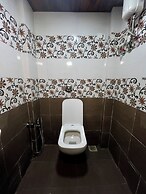 Hotel Newyork by Stayzy Rooms