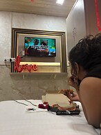 Hotel Newyork by Stayzy Rooms