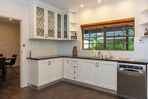 Furche Barossa Vineyard & Fireplace