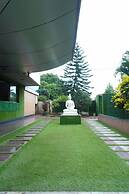 SVR Hotel Sai Samrat