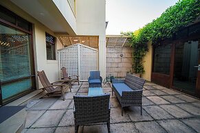Cozy Home with fireplace 5mins to beach
