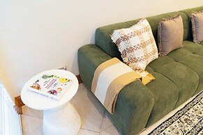 Cozy Home with fireplace 5mins to beach