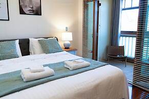 Cozy Home with fireplace 5mins to beach