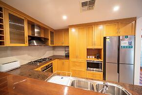 Cozy Home with fireplace 5mins to beach