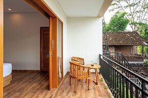 Graha Shanti Guest House