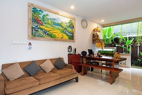 Graha Shanti Guest House
