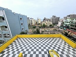 HOTEL AVAAS TripandTrip