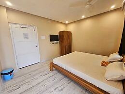 HOTEL AVAAS TripandTrip