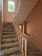 HOTEL AVAAS TripandTrip