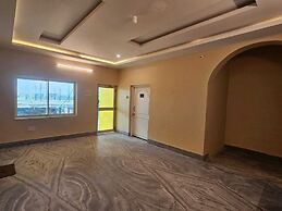 HOTEL AVAAS TripandTrip