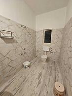 HOTEL AVAAS TripandTrip